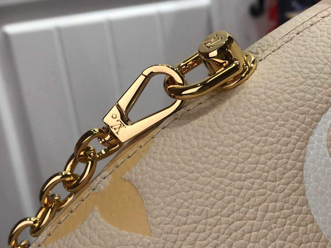 LV M45698 Louis Vuitton Marshmallow Bag M45697 Cream - luxibagsmall