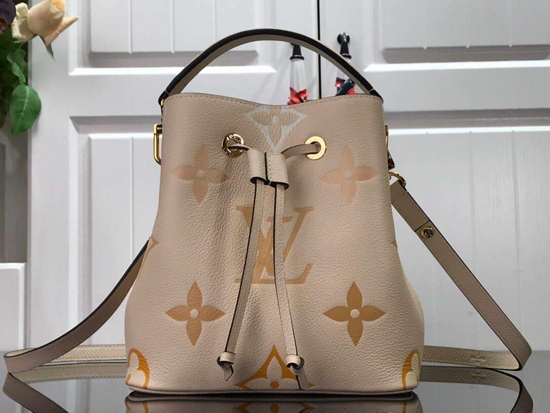 LV M45716 Louis Vuitton NÉONOÉ BB M45709 Bag Cream Saffron - luxibagsmall