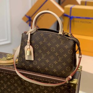 xubag.ru-lv-m45900-louis-vuitton-grand-palais-monogram-empreinte-001