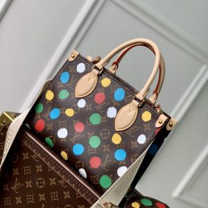 xubag.ru-lv-m46380-louis-vuitton-lv-x-yk-onthego-pm-bag-1