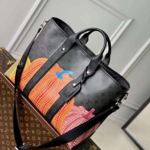 xubag.ru-lv-m46434-louis-vuitton-lv-x-yk-weekend-tote-1