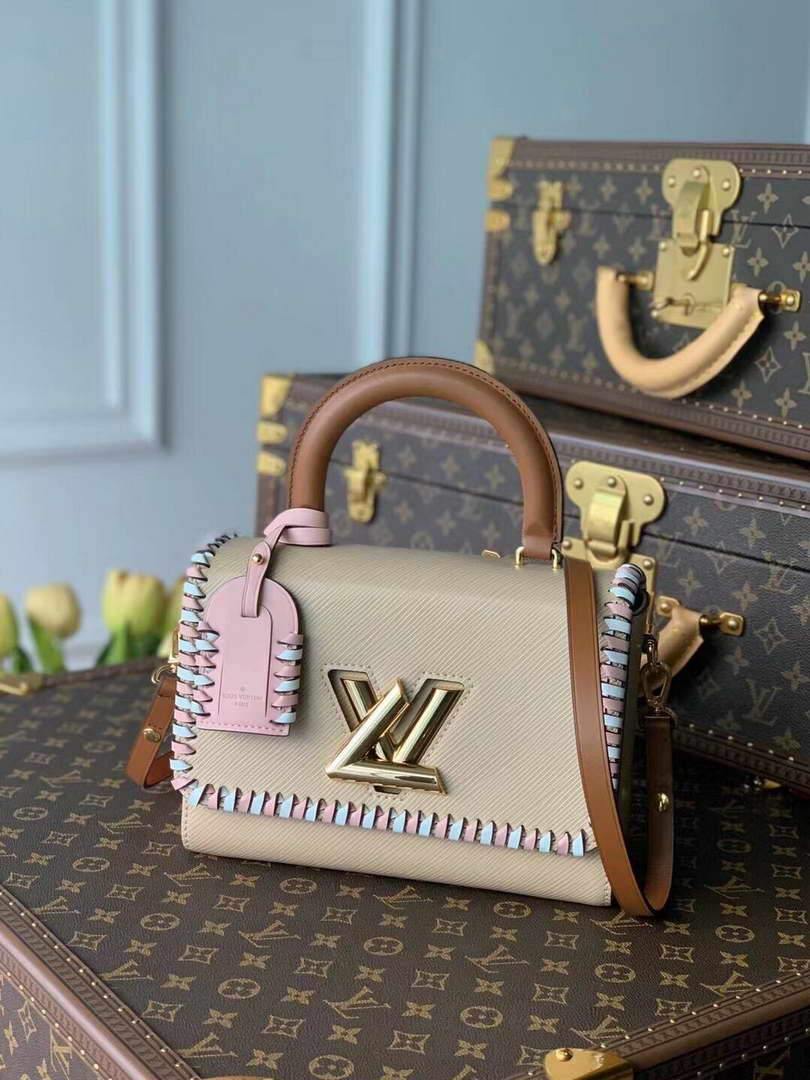 LV M50283 Louis Vuitton Twist MM Bag Apricot - Voguebags