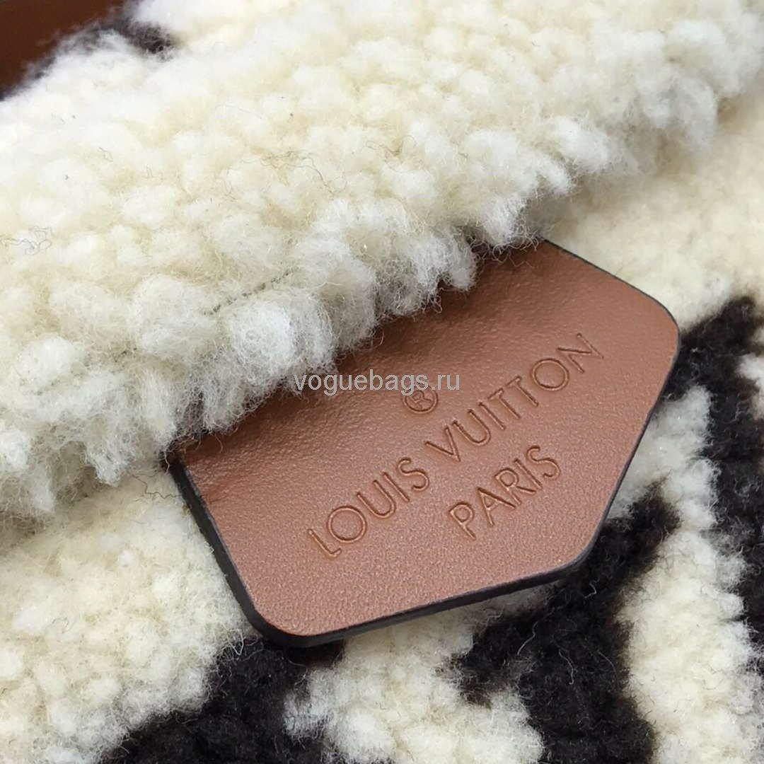 LV M55425 Louis Vuitton Bumbag Shearling Beige - Voguebags