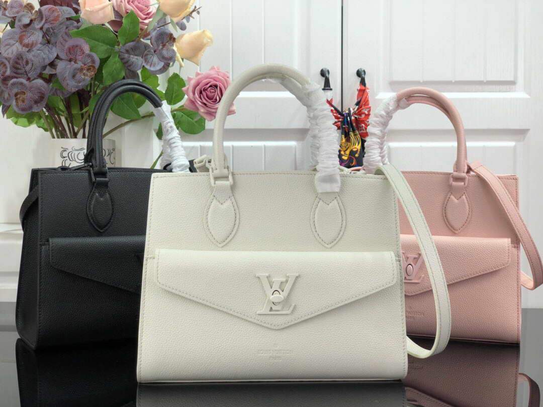 LV M55846 Louis Vuitton Lockme Tote MM Leathers M55817 Bag Pink - luxibagsmall