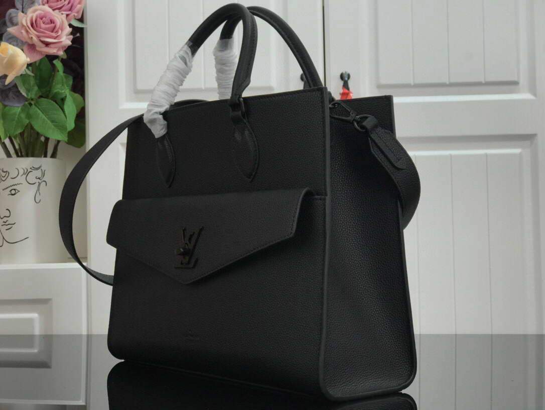 LV M55846 Louis Vuitton Lockme Tote MM Leathers M55818 Bag Black - luxibagsmall