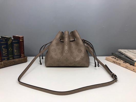 LV M57201 Louis Vuitton M57070 Bella Mahina M57068 Crossbody Galet Gray - Voguebags