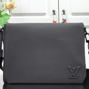 LV M57080 Louis Vuitton Messenger Bag Black Grained Calf Leather - luxibagsmall