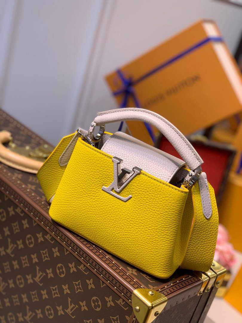 LV M57521 Louis Vuitton Capucines Mini M57520 Bag Yellow Beige - luxibagsmall