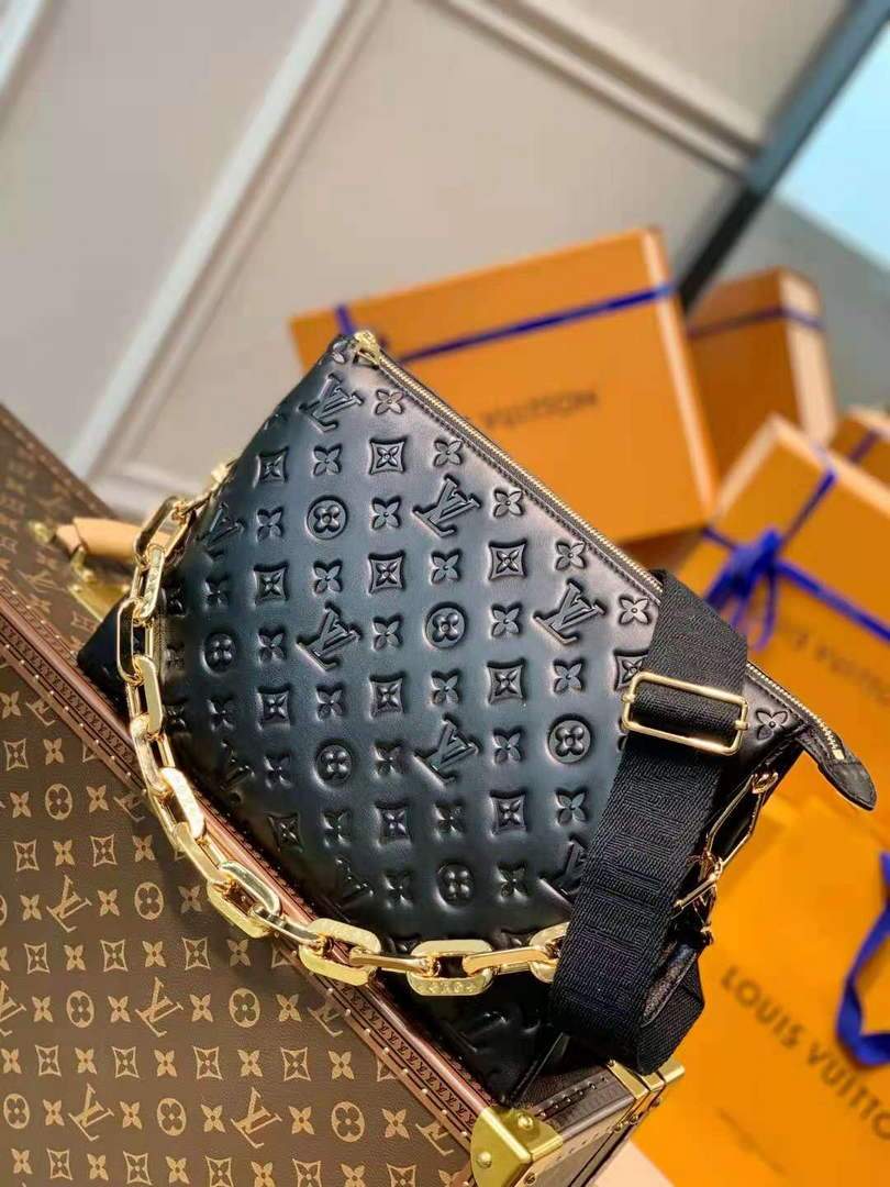 LV M57783 Louis Vuitton Coussin MM Embossed puffy Lambskin Bag Black - luxibagsmall