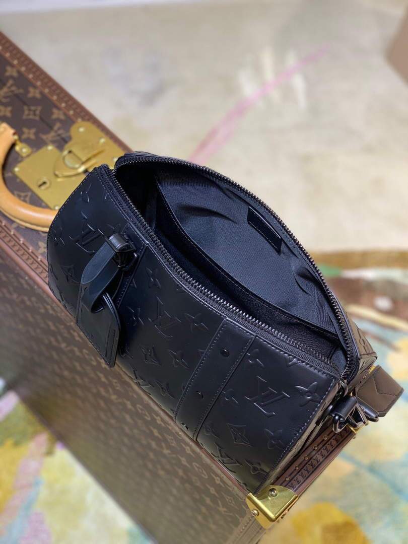 LV M57955 Louis Vuitton City Keepall Bag Black - luxibagsmall