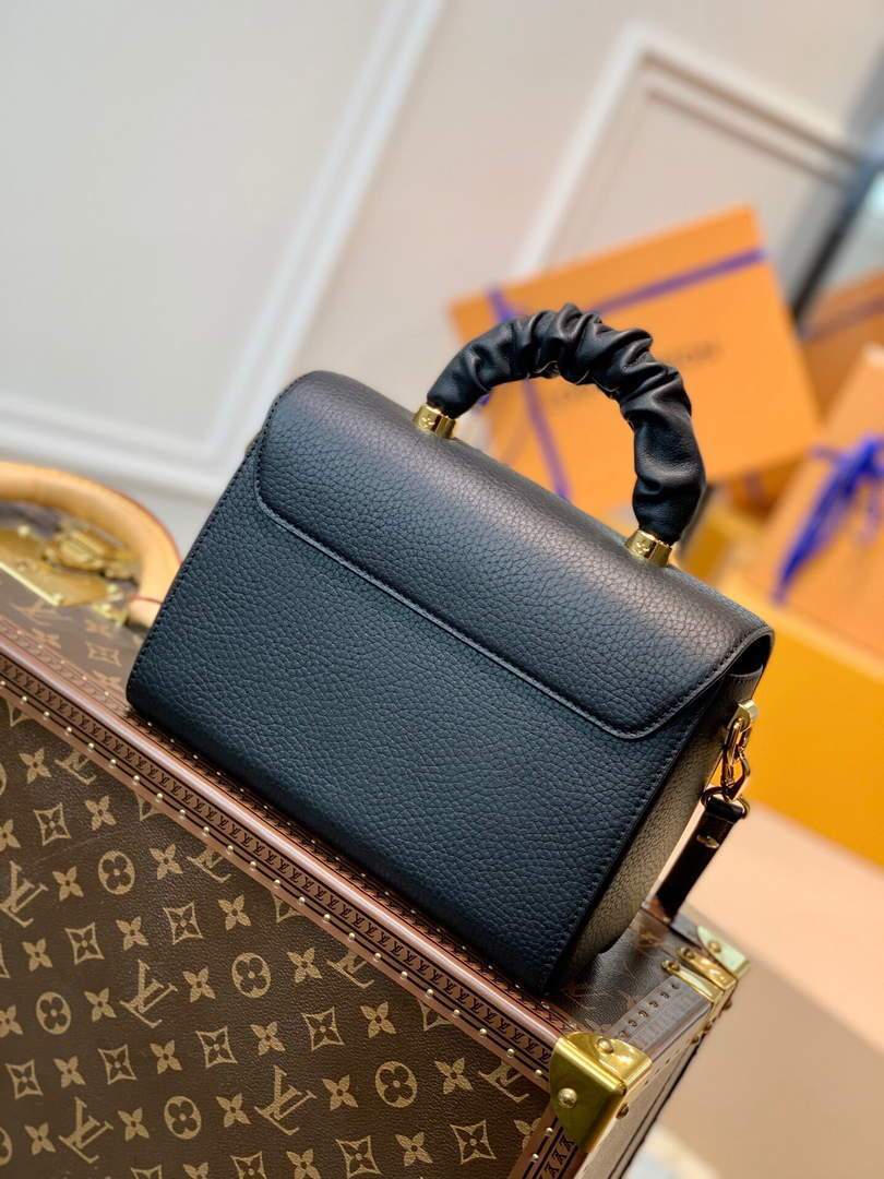 LV M58688 Louis Vuitton Twist MM Leathers Handbag Black - luxibagsmall