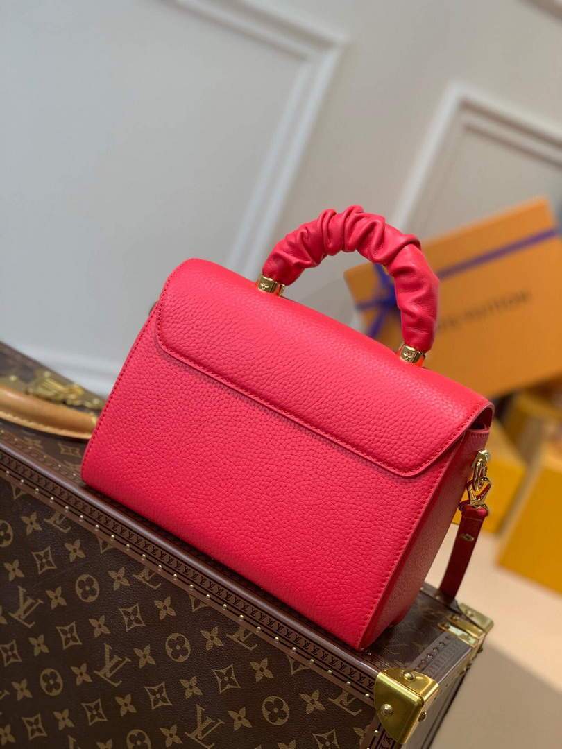 LV M58688 Louis Vuitton Twist MM Leathers Handbag Pondichery Pink - luxibagsmall