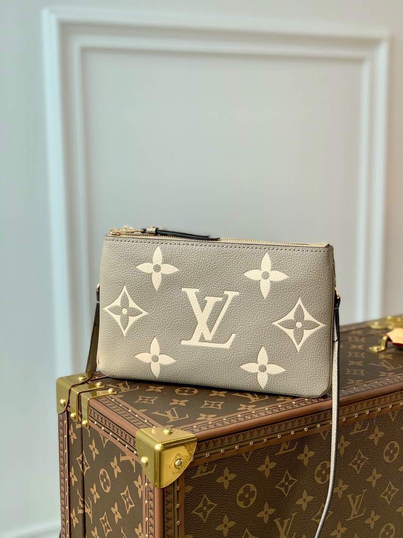 LV M69203 Louis Vuitton Double Zip Pochette Monogram Gray - luxibagsmall