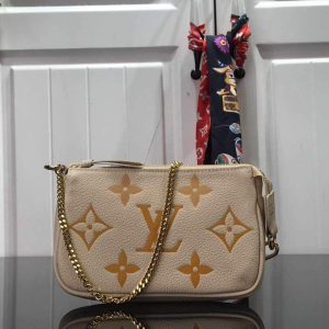 LV M80501 Louis Vuitton Mini Pochette Accessoires Cream - luxibagsmall