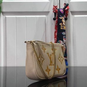 LV M80501 Louis Vuitton Mini Pochette Accessoires Cream - luxibagsmall