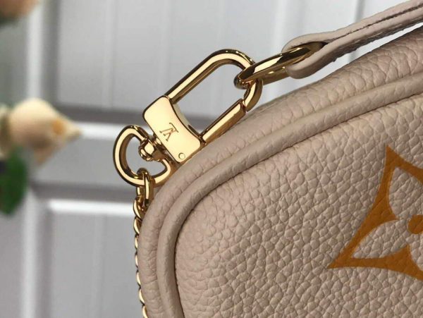 LV M80501 Louis Vuitton Mini Pochette Accessoires Cream - luxibagsmall