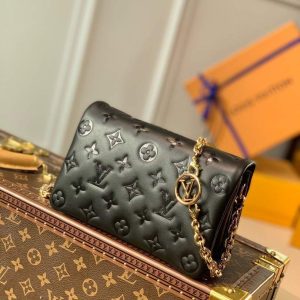 xubag.ru-lv-m80742-louis-vuitton-pochette-coussin-other-leather-bag-1