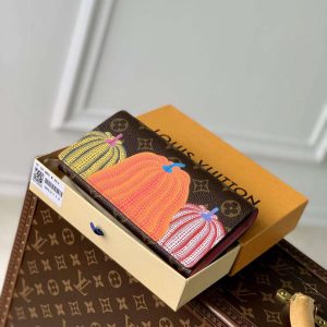 xubag.ru-lv-m82114-louis-vuitton-lv-x-yk-sarah-wallet-6