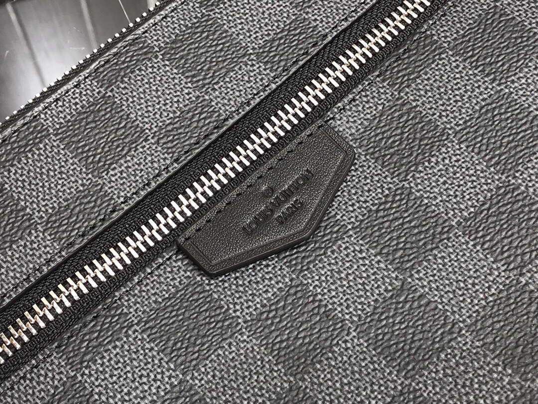 LV N60417 Louis Vuitton Pouch Damier Graphite - luxibagsmall