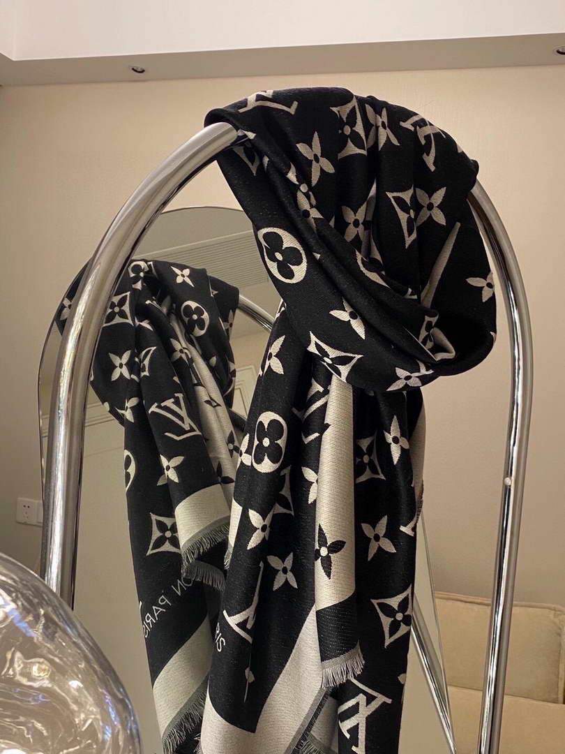 LV Scarves Louis Vuitton Monogram Shawl Scarf M60013 - luxibagsmall