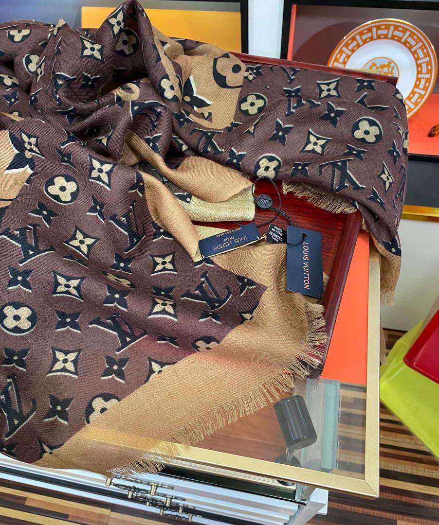 LV Scarves Louis Vuitton Monogram Shawl Scarf M60020 - luxibagsmall