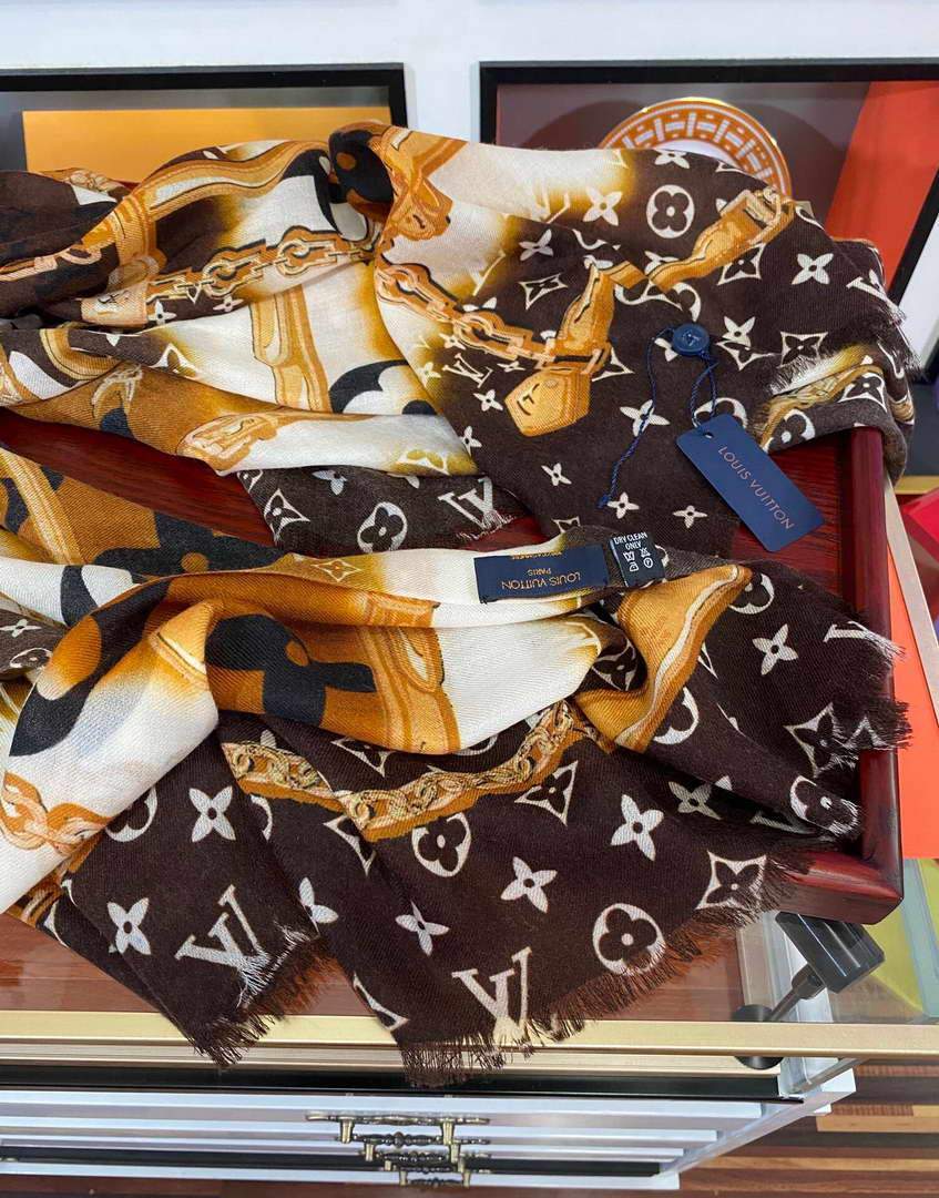 LV Scarves Louis Vuitton Monogram Shawl Scarf M60026 - luxibagsmall