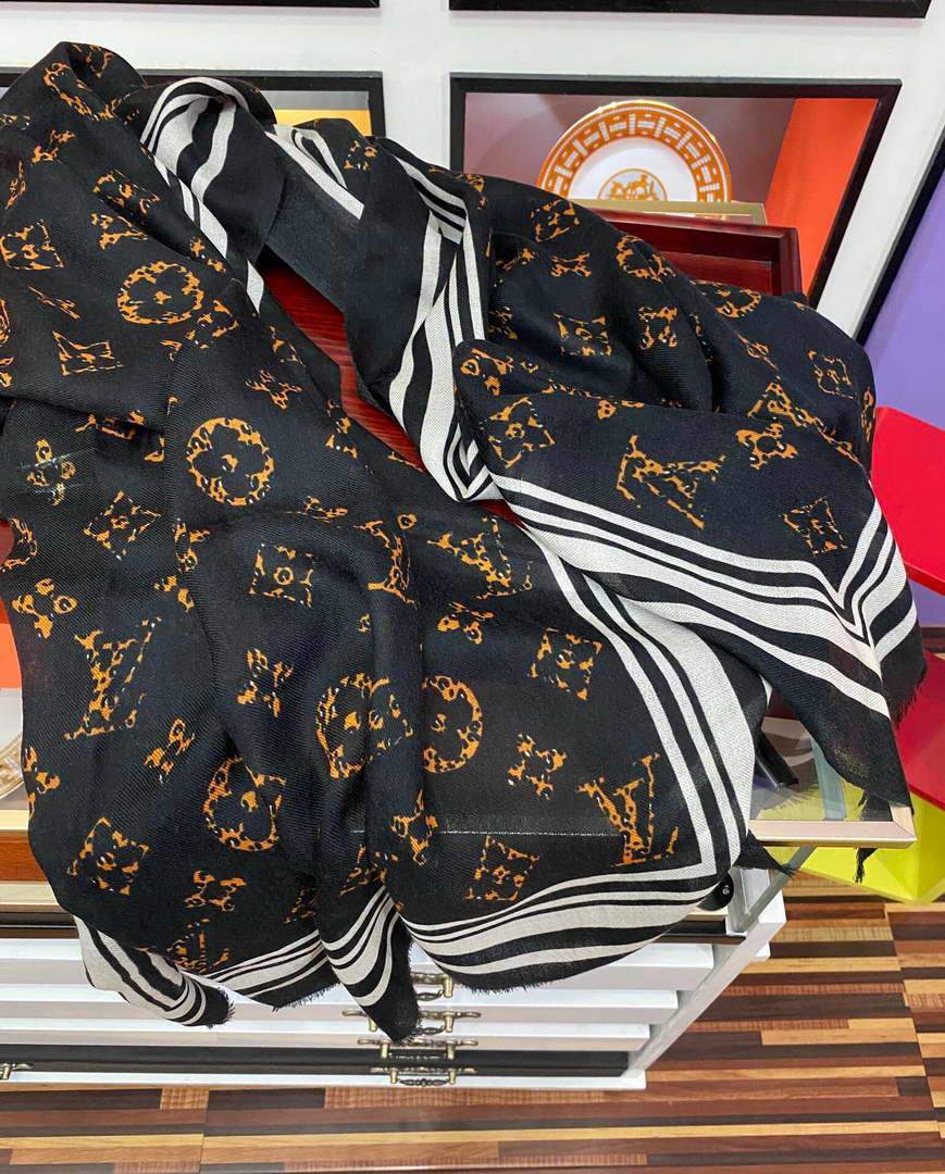 LV Scarves Louis Vuitton Monogram Shawl Scarf M60027 - luxibagsmall