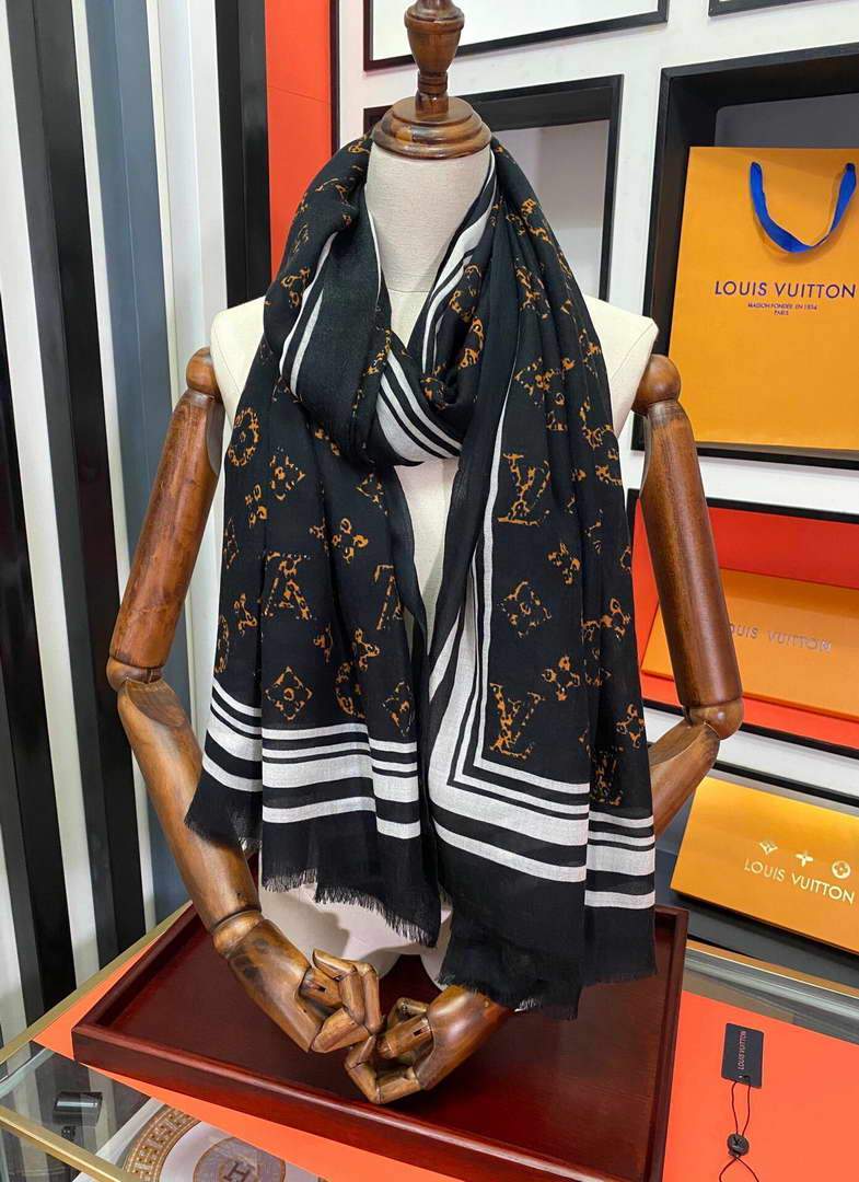 LV Scarves Louis Vuitton Monogram Shawl Scarf M60027 - luxibagsmall