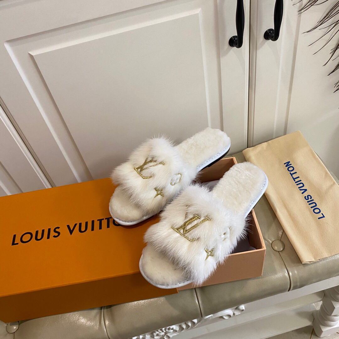 LV Slippers Designer Louis Vuitton Home Slippers 81089 Beige - luxibagsmall