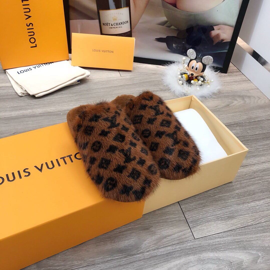 LV Slippers Designer Louis Vuitton Home Slippers 81094 Brown - luxibagsmall