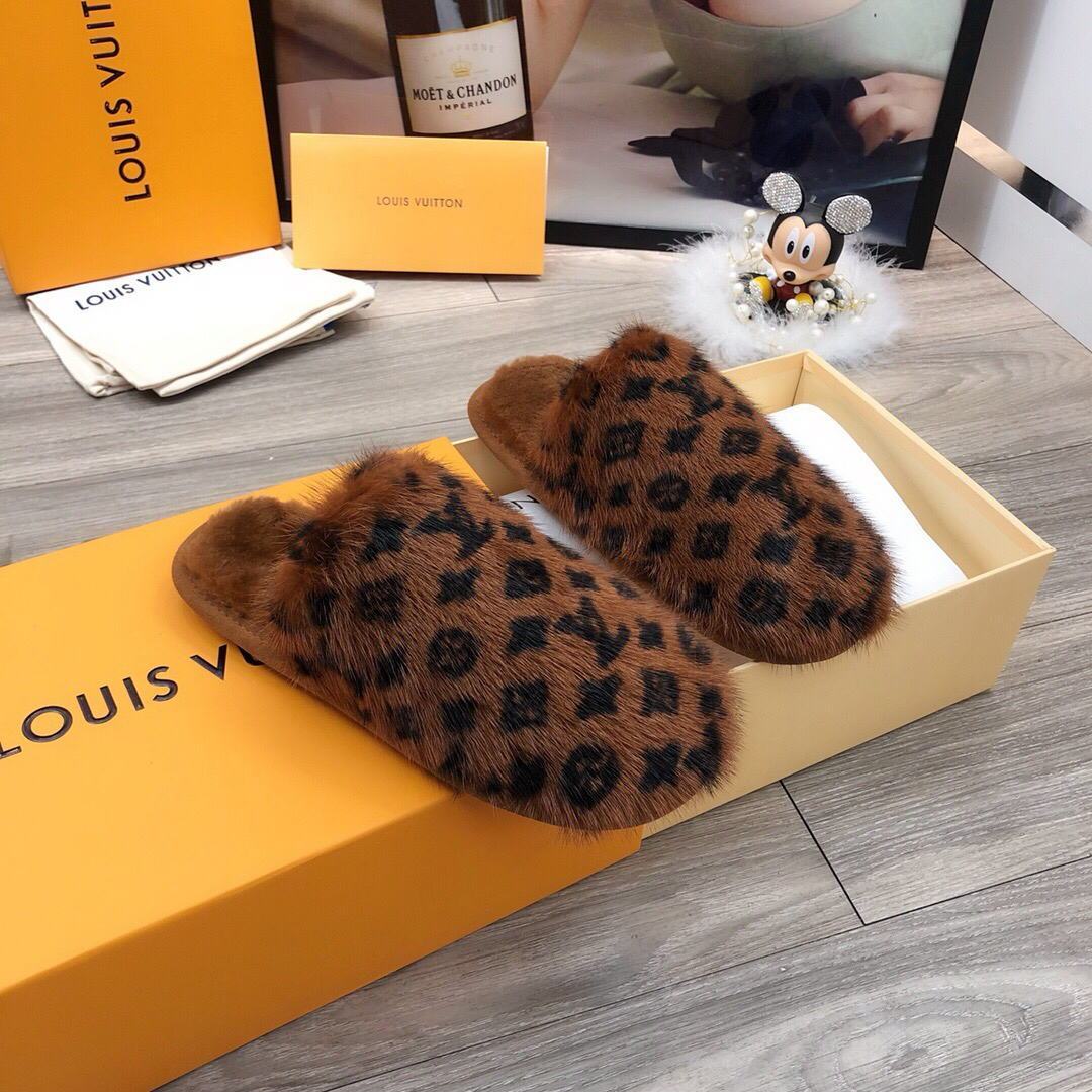 LV Slippers Designer Louis Vuitton Home Slippers 81094 Brown - luxibagsmall