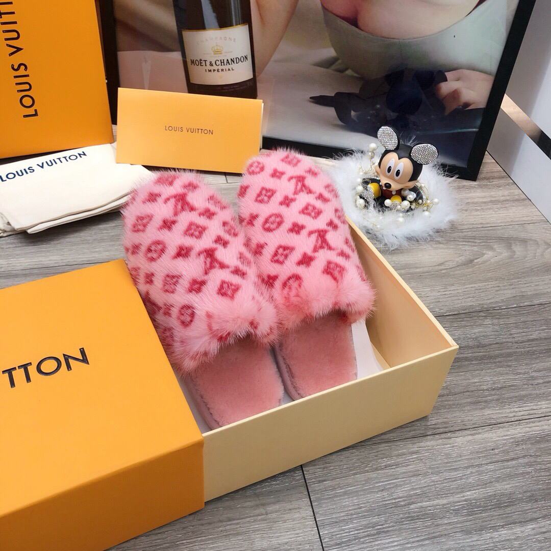 LV Slippers Designer Louis Vuitton Home Slippers 81094 Pink - luxibagsmall