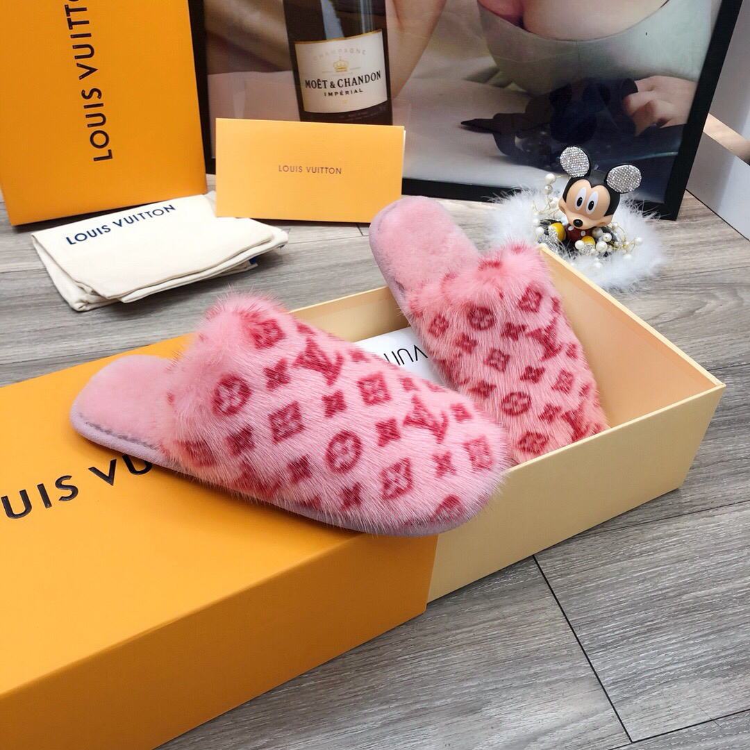 LV Slippers Designer Louis Vuitton Home Slippers 81094 Pink - luxibagsmall