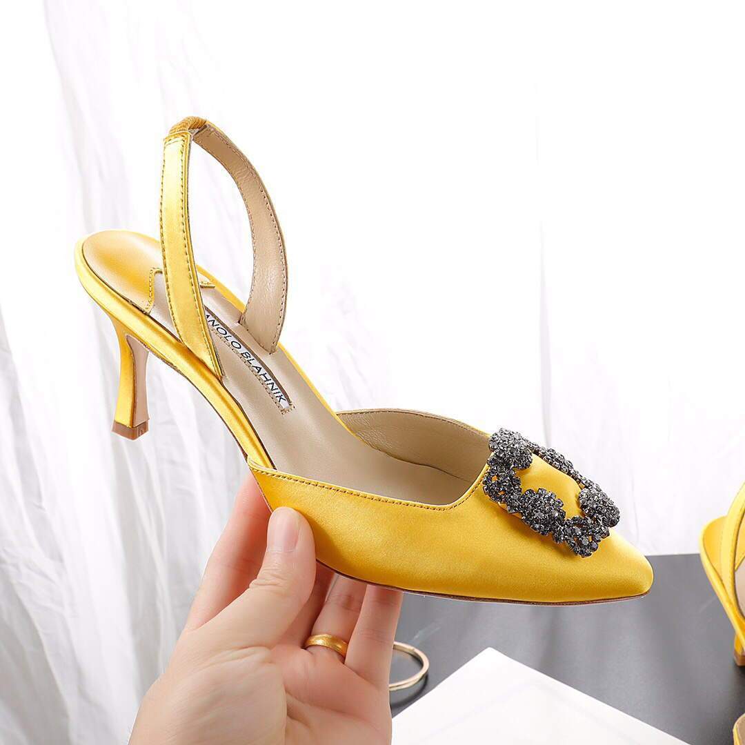 Manolo Blahnik Women’s Shoes Designer Hangisiflat Pumps Yellow 30121 - luxibagsmall