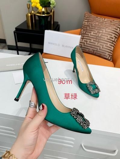 Manolo Blahnik Women’s Shoes Designer Hangisiflat Velvet Shoes 30120 Green - luxibagsmall