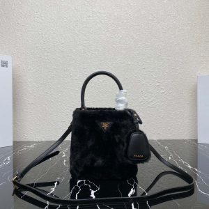 xubag.ru-prada-1ba373-prada-panier-shearling-mini-bag-black-001