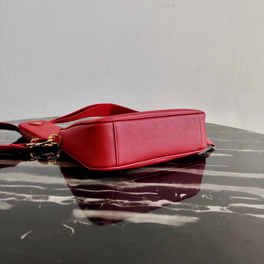 Prada 1BH204 Prada Re-Edition 2005 Saffiano leather Bag in Red - luxibagsmall