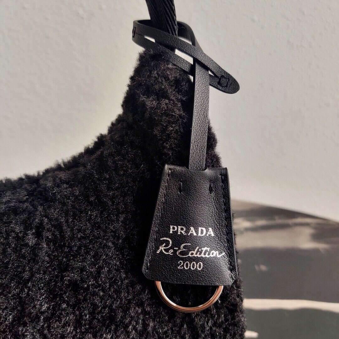 Prada 1NE515 Re Edition 2000 Shearling Mini Bag Black - luxibagsmall