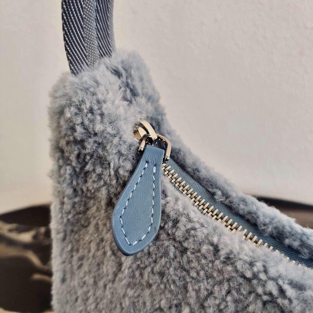 Prada 1NE515 Re Edition 2000 Shearling Mini Bag Blue - luxibagsmall