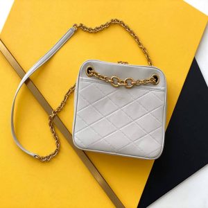 xubag.ru-ysl-669308-le-maillon-small-chain-bag-in-quilted-lambskin-1