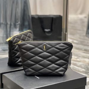 xubag.ru-ysl-696779-sade-pouch-in-quilted-lambskin-black-002