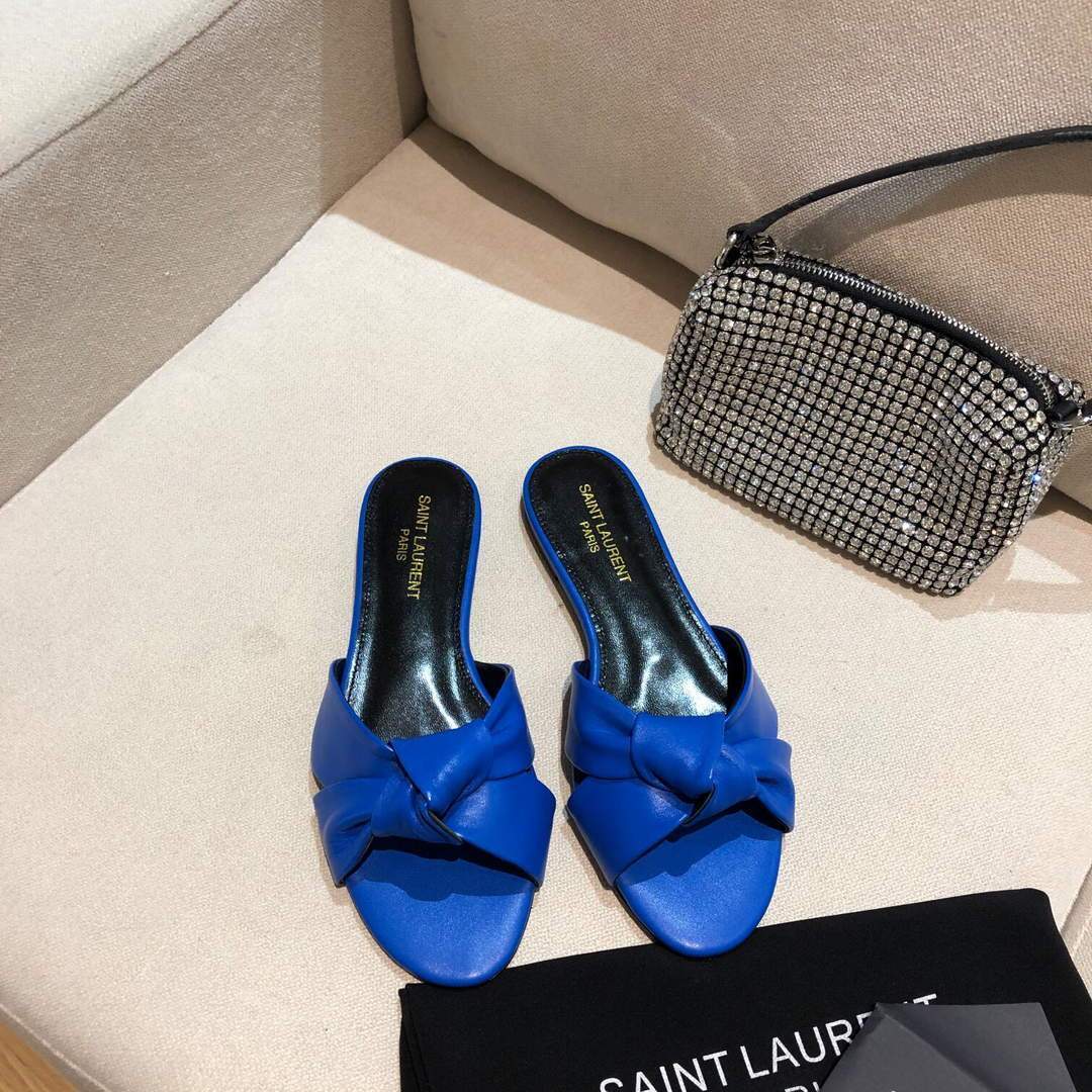 Yves Saint Laurent Bianca Flat Mules In Smooth Leather Blue 30152 - luxibagsmall