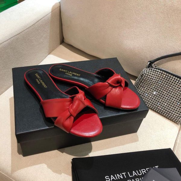 Yves Saint Laurent Bianca Flat Mules In Smooth Leather Red 30153 - luxibagsmall
