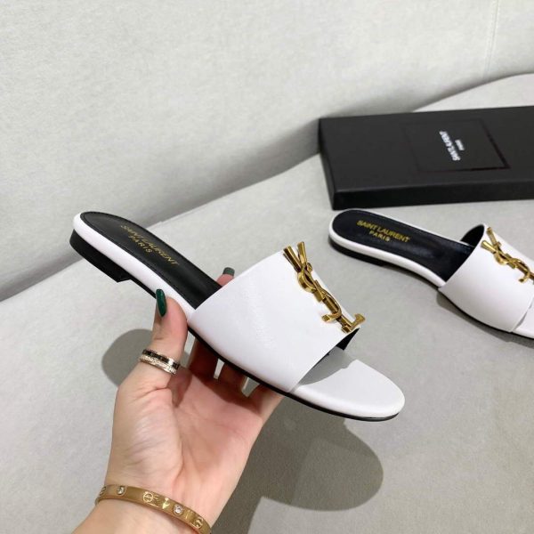 Yves Saint Laurent Flat Sandals Leather With Monogram White 30158 - luxibagsmall