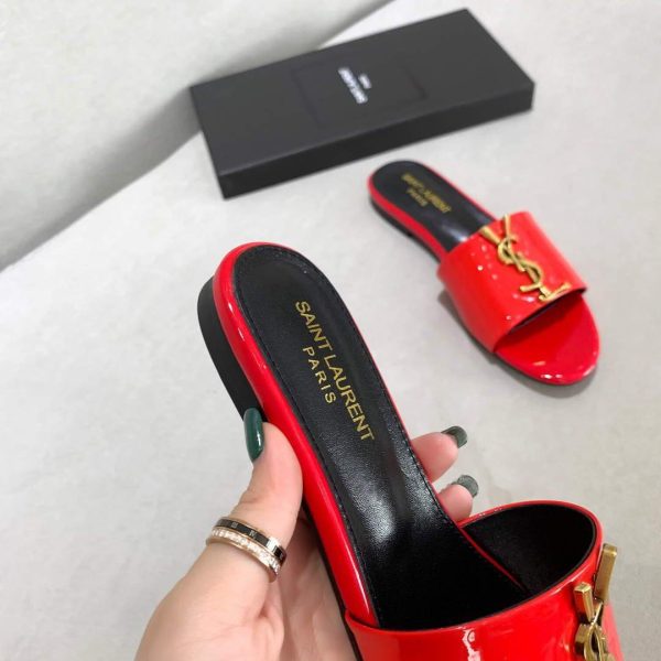 Yves Saint Laurent Flat Sandals Leather With Monogram Red 30162 - luxibagsmall