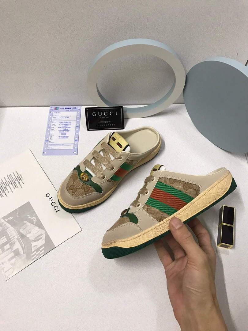 Gucci Sneakers Classic Double G Gucci Women's 81180 - luxibagsmall