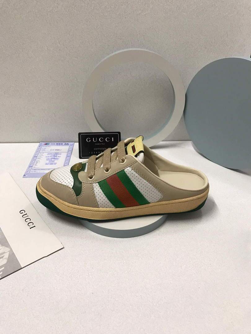 Gucci Sneakers Classic Double G Gucci Women's 81181 - luxibagsmall