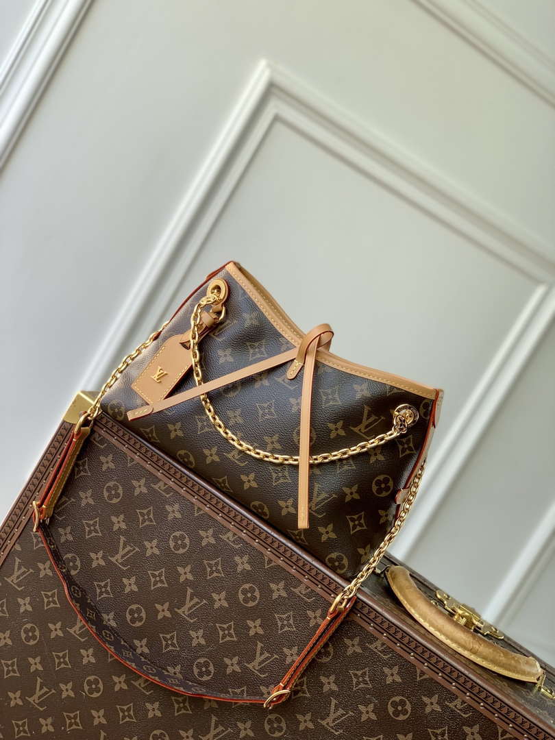 LV M13014 Louis Vuitton CarryAll BB Monogram