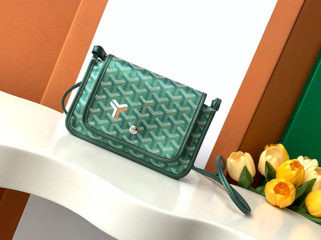 Goyard PLUMETPMLTY50CL50P Portefeuille Plumet Pocket Wallet Pearly Green