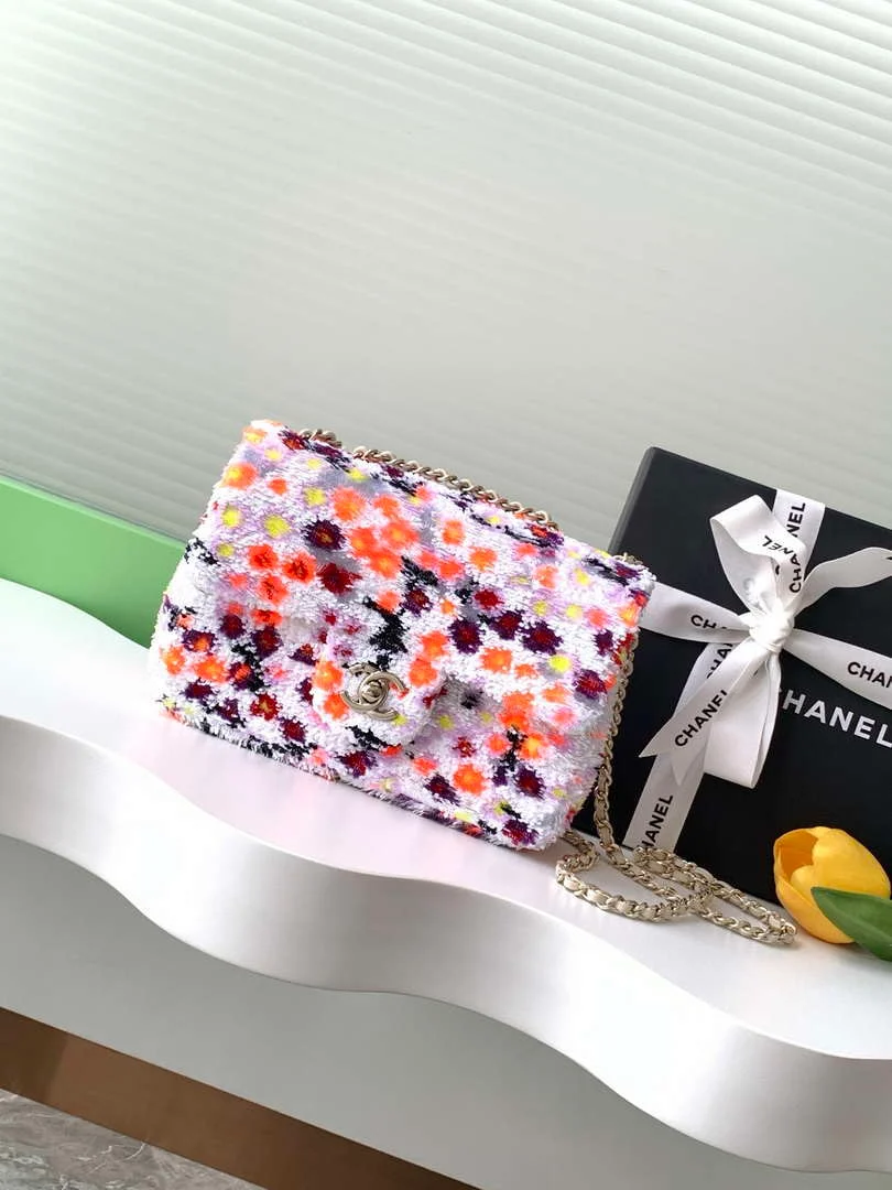 Chanel A09888 25C Evening Pink & white sequin mini AS4561  limited edition Lambskin
